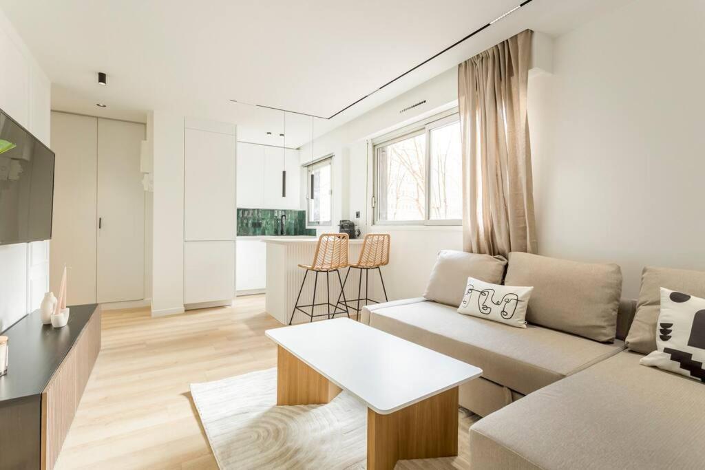 Appartamento Luxurious 3 Min Walk From Eiffel Tower