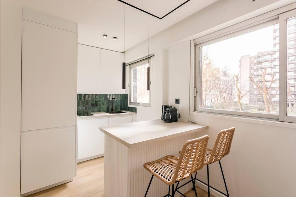 Luxurious 3 Min Walk From Eiffel Tower Parigi